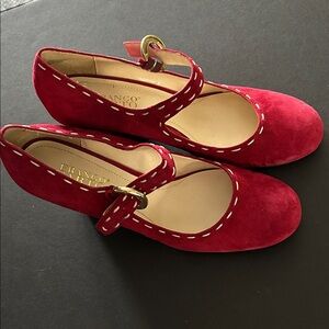 Franco Sarto red suede shoes with stitching